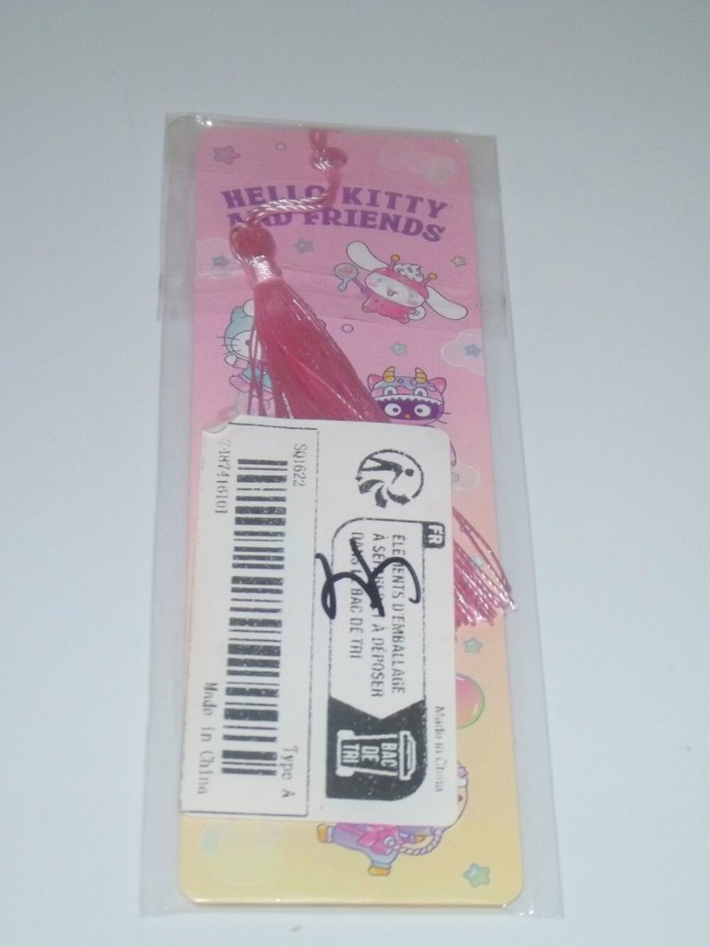 Sanrio Hello Kitty and Friends Bookmarker-----NEW